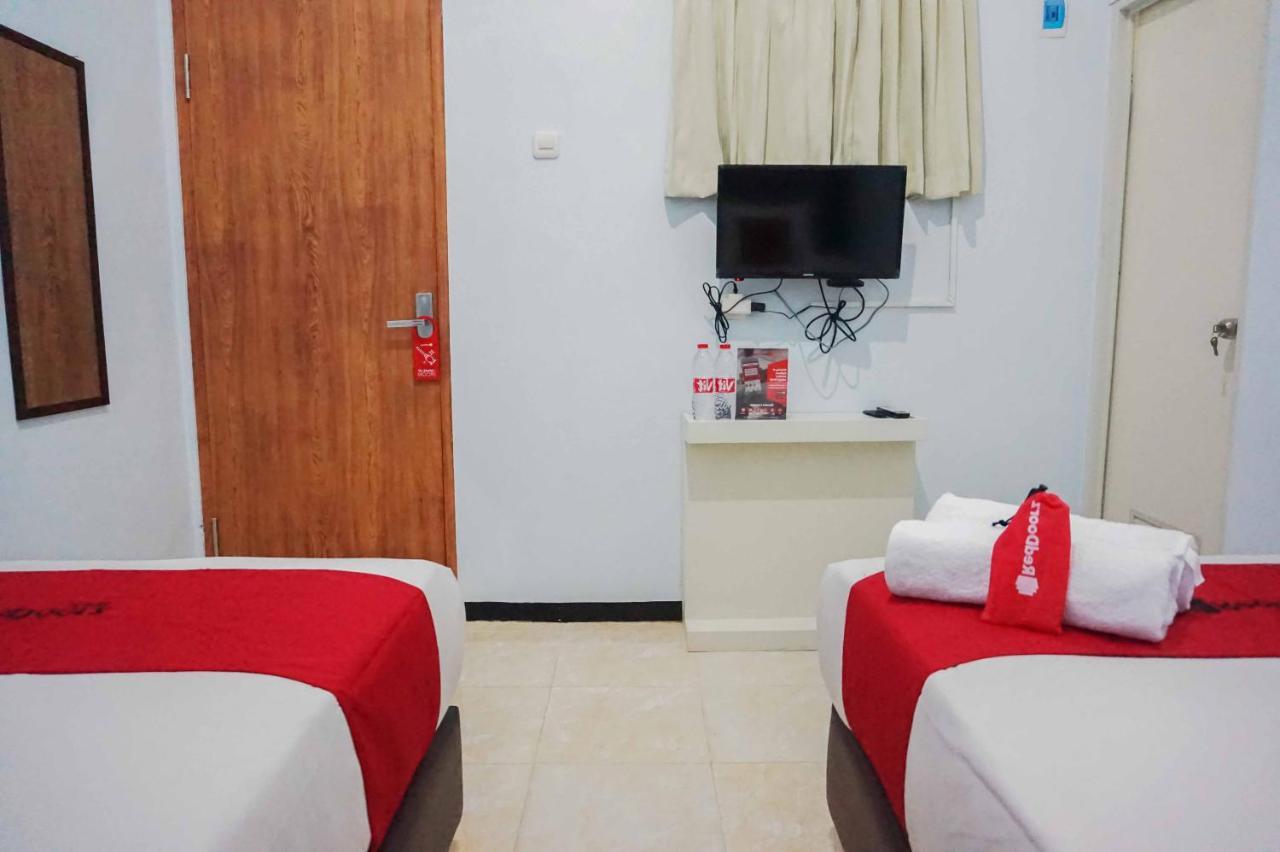 Reddoorz Near Velodrome Malang 2 Hotel Ngadipuro Luaran gambar