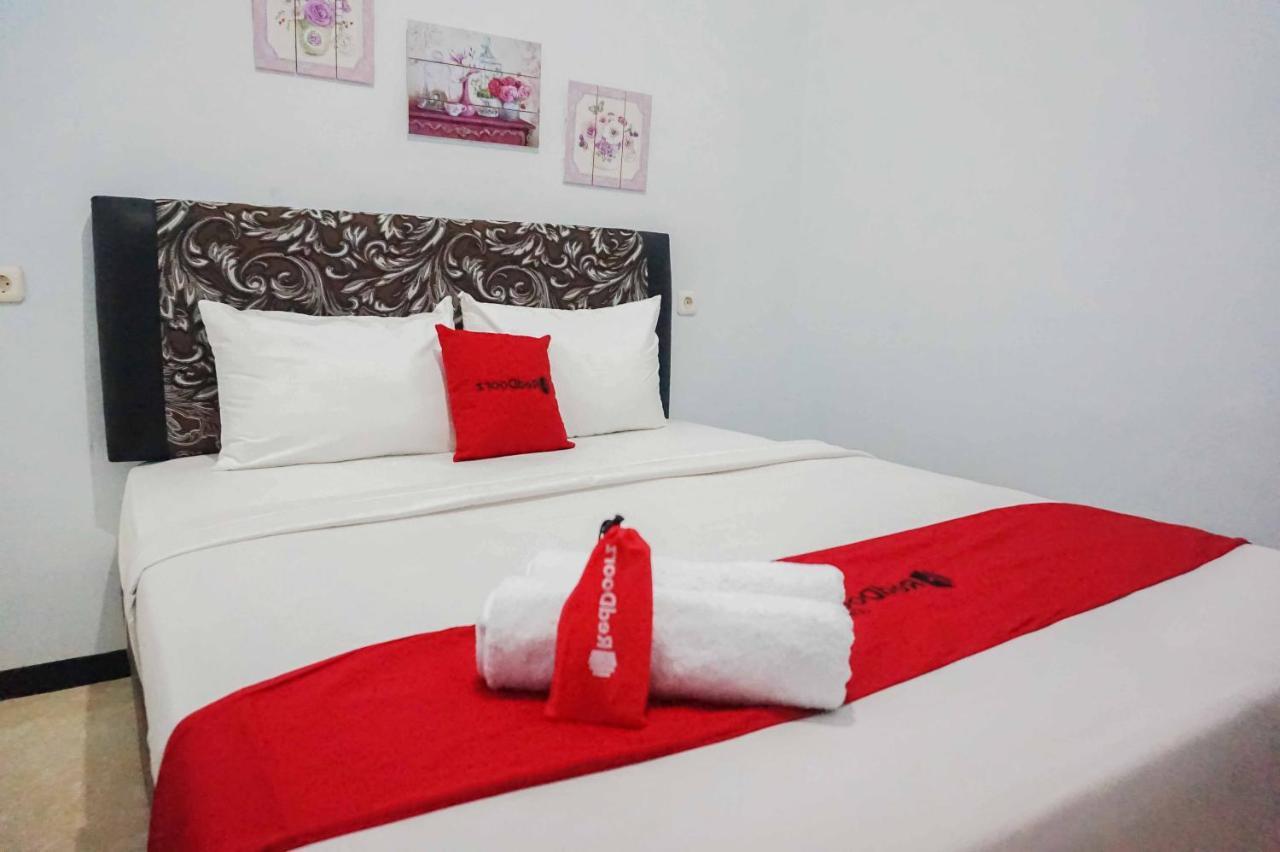 Reddoorz Near Velodrome Malang 2 Hotel Ngadipuro Luaran gambar